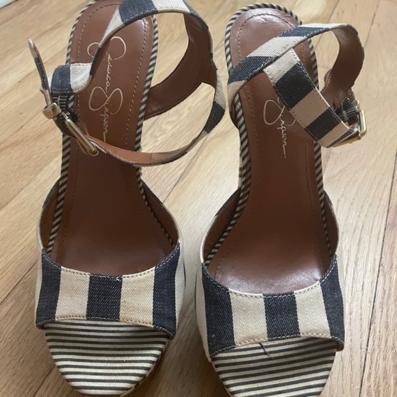 Jessica Simpson Black and Cream Striped Heels - Picture 2 of 4